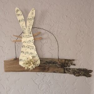 Rustic Musical Note Bunny Wall Decor Shake Shingle Vintage Sheet Music Decoupage